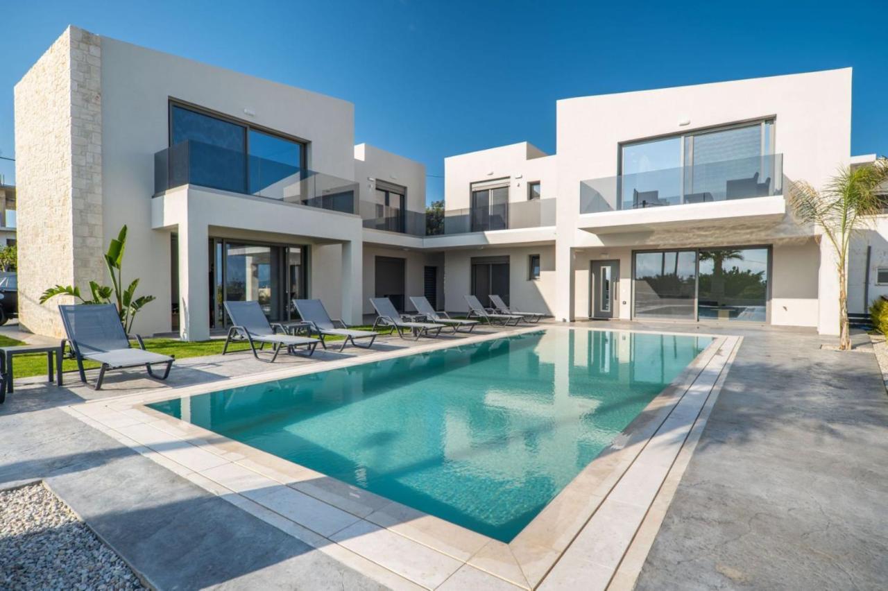 Jarko Luxury Houses Argoulidhes Exterior photo