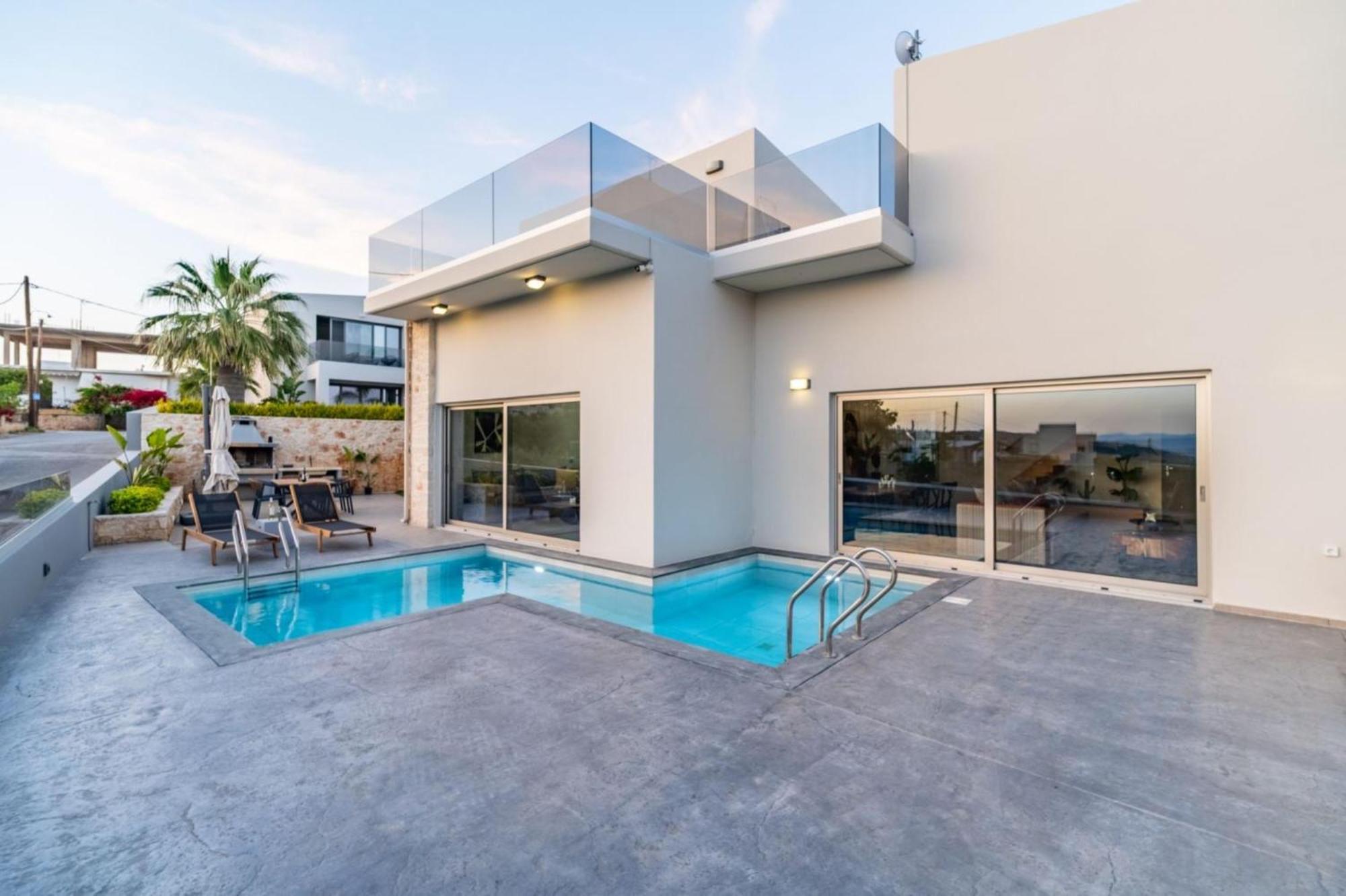 Jarko Luxury Houses Argoulidhes Exterior photo